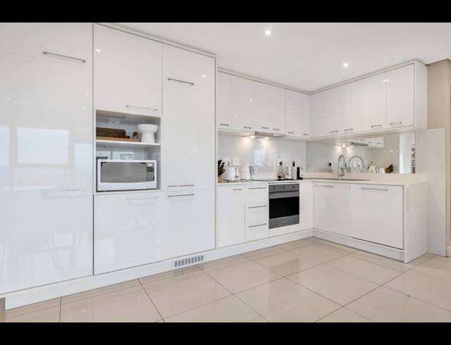 2 BEDROOM PROPERTY TO RENT IN ROSEBANK